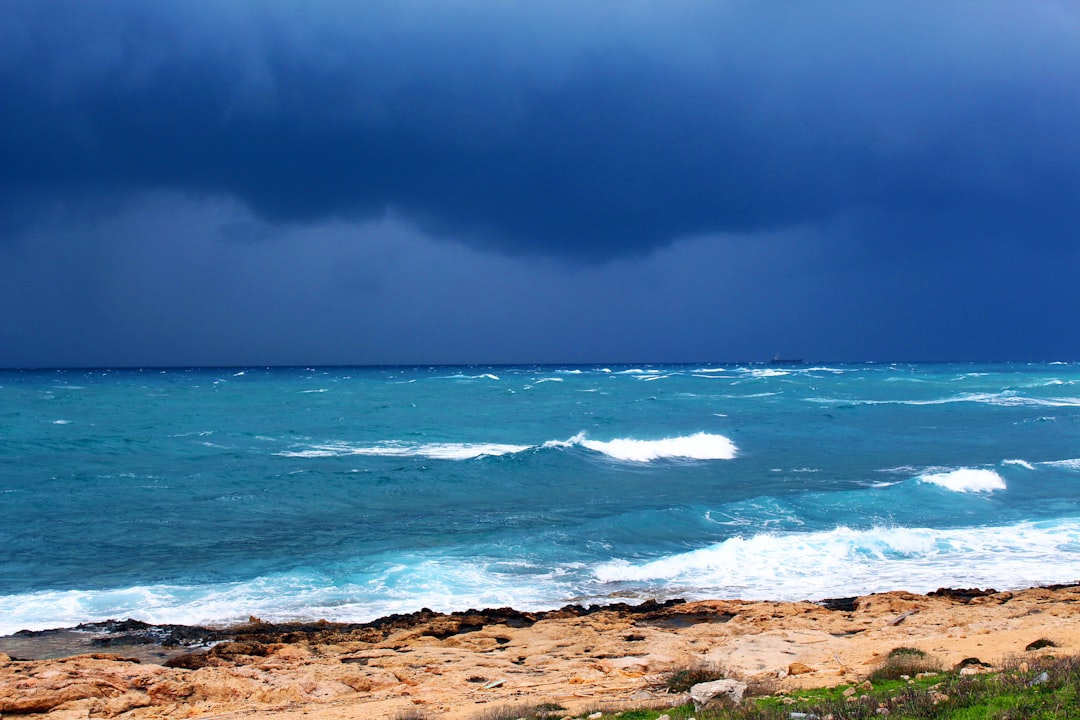 Storm weather warning