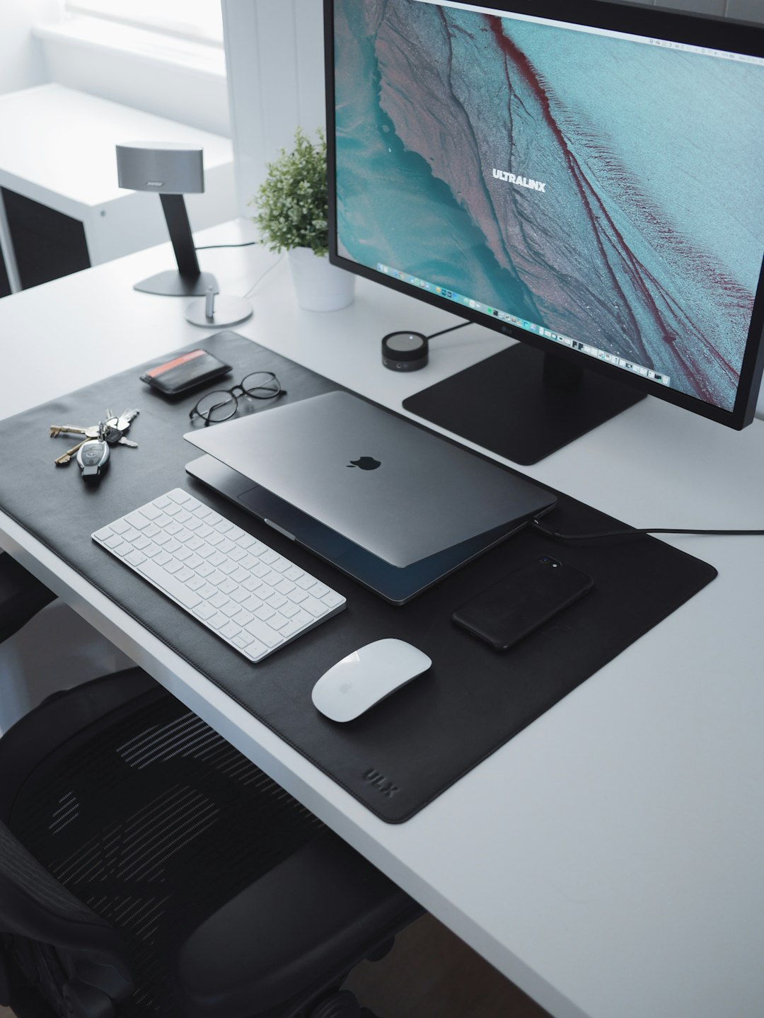 office desk work finance